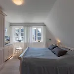 Ferienhaus Reetdachhaus