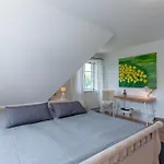 Reetdachhaus Ferienhaus *