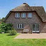 Reetdachhaus Ferienhaus Hedehusum