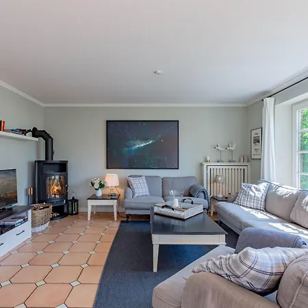 Reetdachhaus Semesterbostad