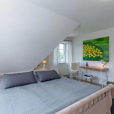 Reetdachhaus Feriehus *