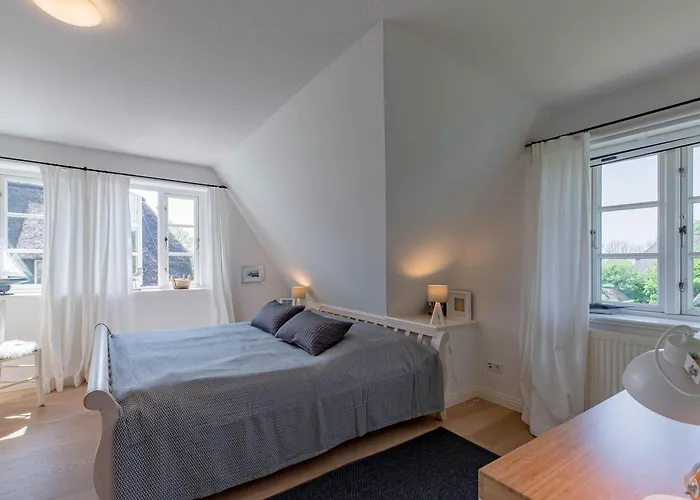 Reetdachhaus * Hedehusum